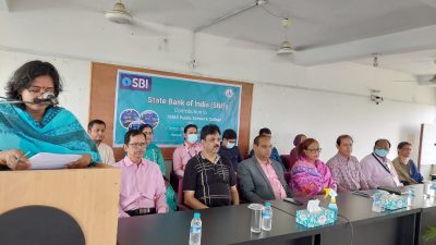 বগুড়ায় টিএমএসএস পাবলিক স্কুল এন্ড কলেজকে  স্টেট ব্যাংকের কম্পিউটার প্রদান