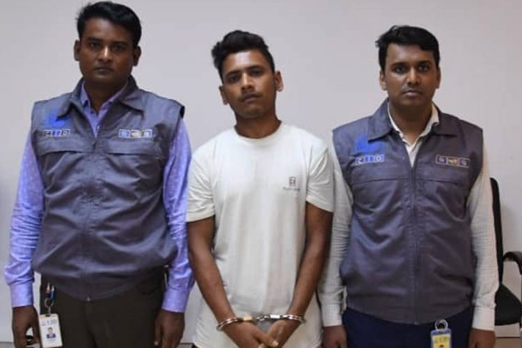 স্বামী কাটা রাসেলকে তালাক দিয়ে বন্ধুকেই বিয়ে, জেল থেকে বের হয়েই বন্ধুকে খুন