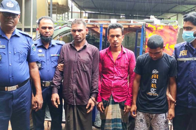 অটো রিকসা চোর চক্রের ৩সদস্যকে আটক করেছে ময়মনসিংহ পিবিআই