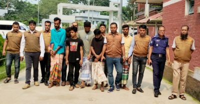 ময়মনসিংহে অস্ত্রের মুখে ৭৫ হাজার ডিম লুটের ঘটনায় ৬ ডাকাত গ্রেপ্তার ঃ পিকআপ উদ্ধার
