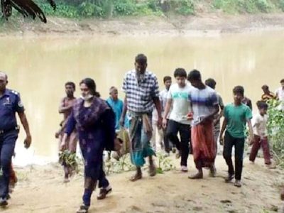 মাকে কুপিয়ে হত্যার পর রক্তাক্ত মরদেহ নদীতে ফেলে দিল ছেলে