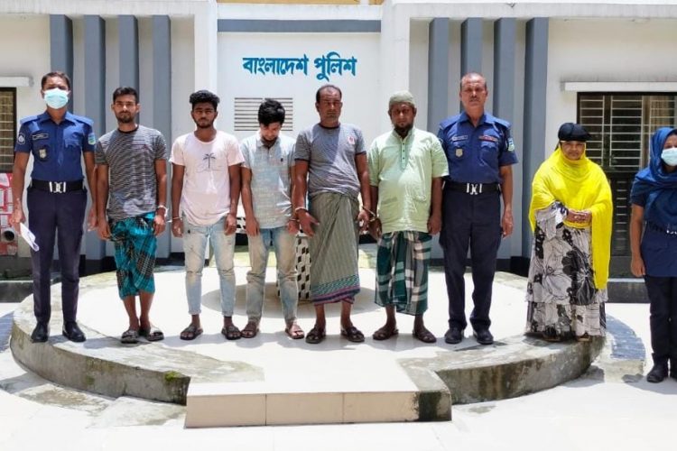 ময়মনসিংহ কোতোয়ালী পৃুলিশের অভিযানে অপহরন মামলার ৩ আসামীসহ গ্রেফতার ৬