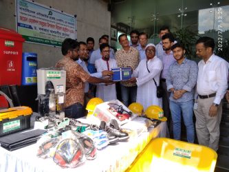 বগুড়ায় গাক-এর আয়োজনে সাসটেইনেবল এন্টারপ্রাইজ প্রজেক্টের আওতায় মডেল ওশার্কশপ সমূহের উপকরণ বিতরণ 