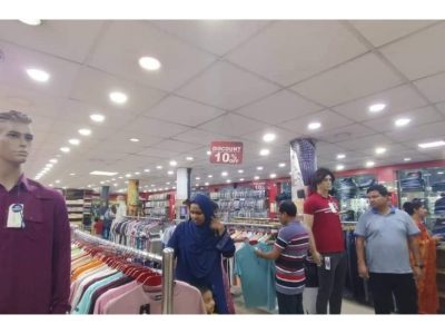 বগুড়ায় বিসিএল সুপার স্টোরে বিশেষ ডিসকাউন্ট অফার চলছে