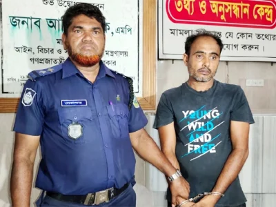 ট্রাকচাপায় একই পরিবারের তিনজন নিহতের ঘটনায় চালককে  দুদিনের রিমান্ড মঞ্জুর