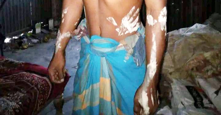 ঈশ্বরগঞ্জে কাদা মাখানো হাতের ছাপসহ ঝুলন্ত মরদেহ উদ্ধার