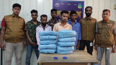 ময়মনসিংহে   ইয়াবা ও গাঁজাসহ ৫ মাদক ব্যবসায়ী গ্রেপ্তার