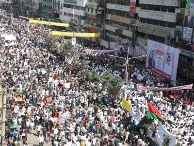 জ্বালানি তেল ও দ্রব্যমূল্যের ঊর্ধ্বগতির প্রতিবাদে নয়াপল্টনে বিএনপি সমাবেশ জনতার ঢল