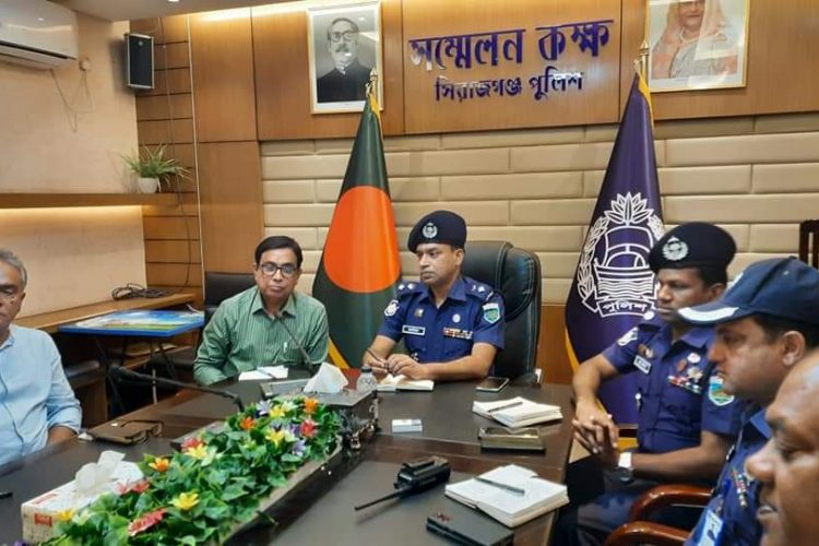 সিরাজগঞ্জের নবাগত পুলিশ সুপারের সাথে সাংবাদিকদের মতবিনিময় সভা