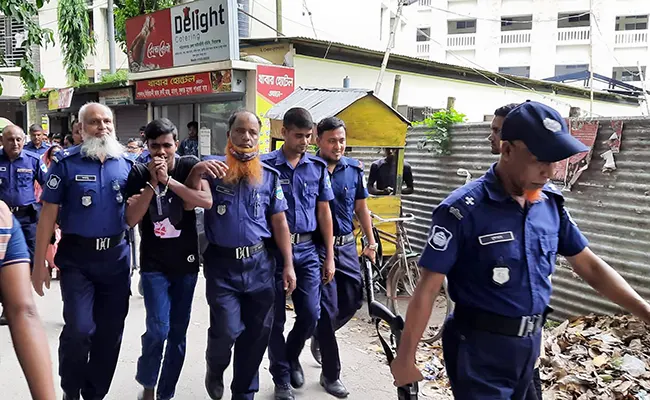 প্রেমের প্রস্তাব প্রত্যাখ্যান করায় স্কুল ছাত্রীকে হত্যার ঘটনায় বখাটের মৃত্যুদণ্ড