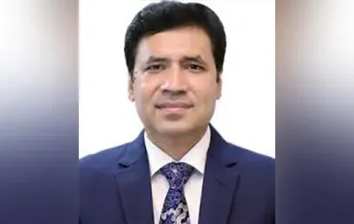 চট্টগ্রামের ডিসি মমিনুরকে রিটার্নিং কর্মকর্তার দায়িত্ব থেকে সরিয়ে দেয়ার সিদ্ধান্ত ইসির