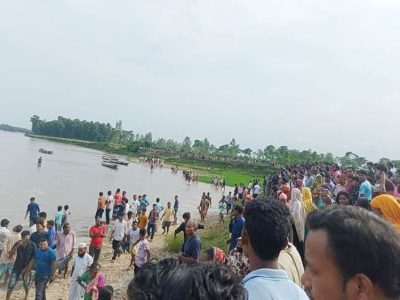 পঞ্চগড়ে নৌকা ডুবে ১৩ জনের মৃত্যু