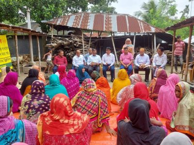 বগুড়ায় টিএমএসএসের কার্যক্রম পরিদর্শন করেন ইউবিআইসিও এর প্রতিনিধি দল