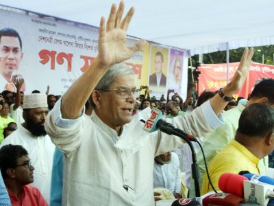 তারা আমাদেরকে বলছেন অল্প খেতে, আর তারা খাচ্ছেন চিতল মাছ! -মির্জা ফখরুল