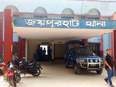 চার বছরের মেয়েকে হত্যার পর মা থানায়