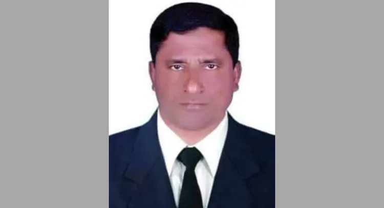 ভুয়া মামলা দেখিয়ে অর্থ আত্মসাৎ মামলার রায়ে আইনজীবীর ১৮ মাসের কারাদণ্ড