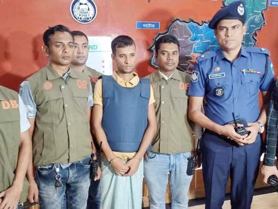 ধার দিতে অস্বীকৃতি জানালে মা ও দুই ছেলে হত্যার অভিযোগে সাগর গ্রেপ্তার