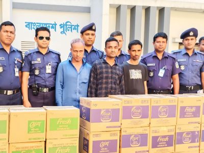 মেঘনা গ্রুপের ডিপোতে ডাকাতির নগদ টাকা ৮ হাজার লিটার সয়াবিন সহ ৮ ডাকাত গ্রেফতার