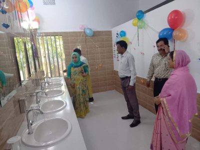 ধোবাউড়ায় বিদ্যালয়ের শিক্ষার্থীদের জন্য ওয়াটার পয়েন্ট স্থাপন