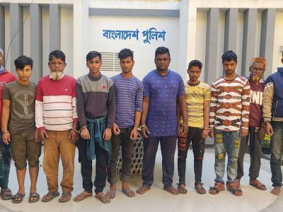 ময়মনসিংহ কোতোয়ালী পুলিশের অভিযানে ৩ জুয়াড়িসহ গ্রেফতার ১৭