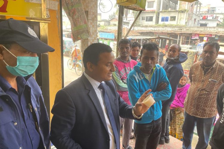গফরগাঁওয়ে ভ্রাম্যমান আদালতে ৯টি প্রতিষ্ঠানে জরিমানা