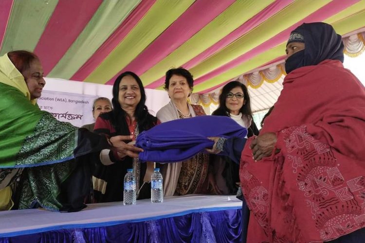বগুড়ায় টিসএমএসর উদ্দ্যোগে শীত বস্ত্র ও খাদ্য সামগ্রী বিতরণ