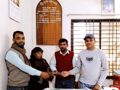 নাটোরে টিএমএসএস সদস্যের মৃত্যুজনিত বীমার টাকা ফেরত প্রদান