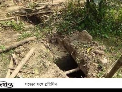 ভালুকায় ৪টি কবর খুঁড়ে কঙ্কাল চুরি