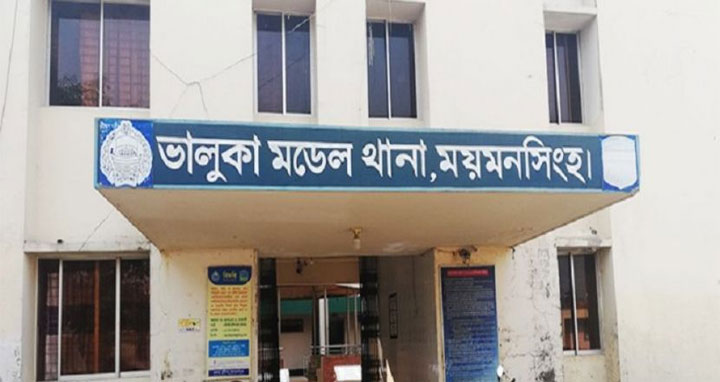 ভালুকা থানার ভেতর থেকে এসআইয়ের ঝুলন্ত মরদেহ উদ্ধার