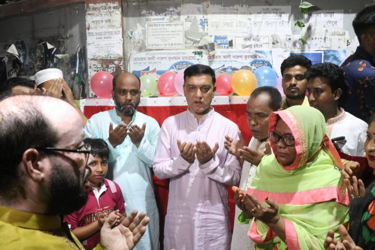 মসিকের আরও ১৫ কিলোমিটার সড়কে আধুনিক সড়কবাতি জ্বলে উঠলো