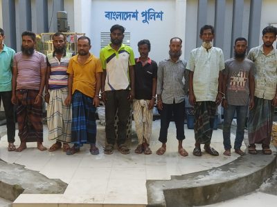 ময়মনসিংহ কোতোয়ালী পুলিশের অভিযানে  জুয়াড়িসহ গ্রেফতার ১৮
