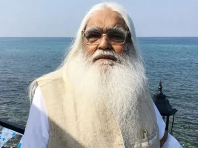 রাজনীতিতে ‘তাত্ত্বিক নেতা’ আর ‘রহস্য পুরুষ’ পরিচিত ছিলেন সিরাজুল আলম খান
