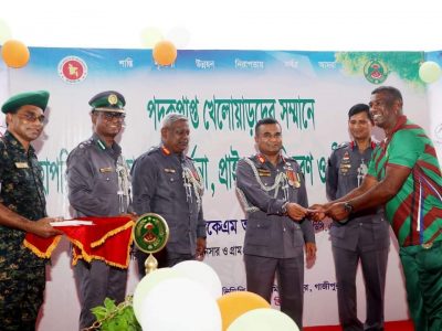 সফিপুর আনসার ভিডিপি একাডেমীতে ক্রীড়াবিদদের সম্মাননা প্রদান