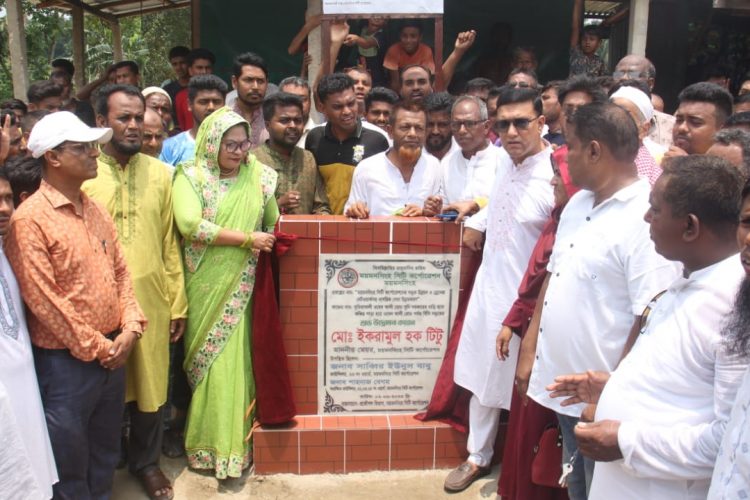 প্রায় ৫ কিলোমিটার সড়কের উদ্বোধন করলেন -মসিকের মেয়র টিটু