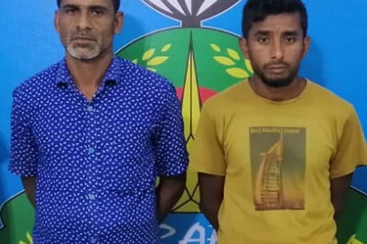 ময়মনসিংহে দুটি তক্ষকসহ গ্রেফতার ২