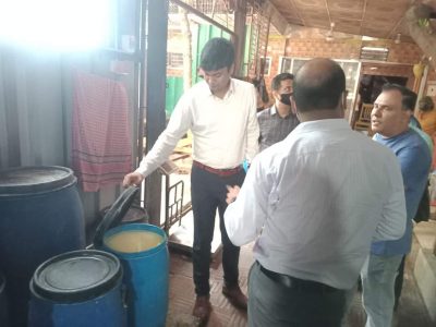 একাধিক অভিযোগে মুক্তাগাছার মন্ডার দোকানকে দেড় লাখ টাকা জরিমানা