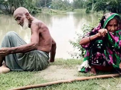 ৫ ছেলের সংসারে ঠাই হলো না বৃদ্ধ বাবা-মায়ের