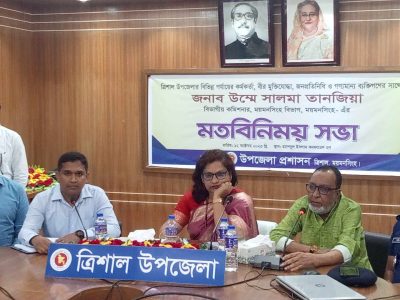 সপ্তাহে একটি দিন আমাদের সন্তানদের খেলাধুলার সুযোগও করে দিন-বিভাগীয় কমিশনার