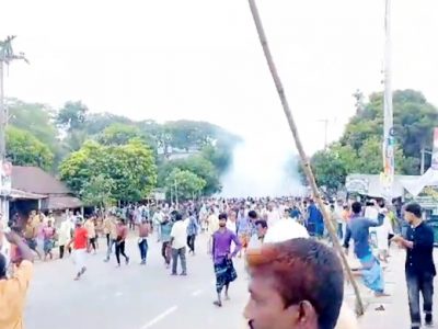 নান্দাইলে আওয়ামী লীগ ও এমপির সমর্থকদের মধ্যে সংঘর্ষঃ শিক্ষার্থীসহ আহত ৪৫