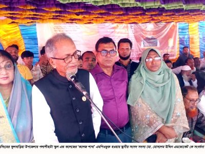 ফুলবাড়ীয়ায় পলাশীহাটা স্কুল এন্ড কলেজ এমপিওভূক্ত হওয়ায় সাংসদকে সংবর্ধনা