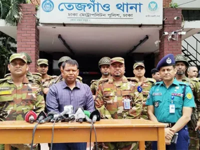 সেনা সহায়তায় বন্ধ হয়ে যায় ২৯ থানা পুলিশের কার্যক্রম শুরু