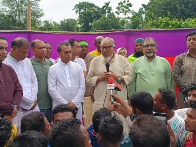 দেশের দুঃসময় যাচ্ছে, এখনও গণতন্ত্র ফিরে পাইনি-নজরুল ইসলাম খান