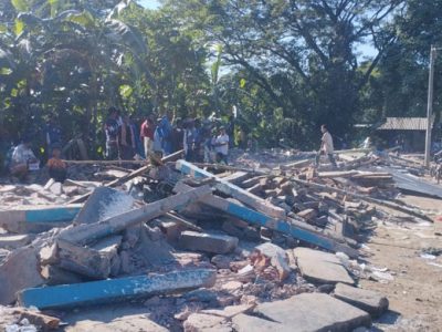 নান্দাইলে ৩৫ বছর পর বিদ্যালয়ের জায়গায় অবৈধ স্থাপনা উচ্ছেদ