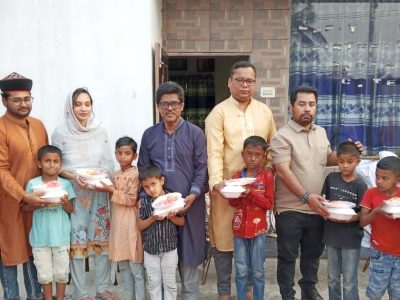 স্বপ্ন আকাশ ছোঁয়ার উদ্যোগে উন্নয়নশীল শিশুদের মাঝে ইফতার বিতরণ
