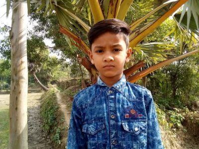 ফুলবাড়ীয়া বিদ্যুৎস্পৃষ্ট হয়ে ২৩ দিন মৃত্যুর সঙ্গে পাঞ্জা লড়ে মারা গেলো স্কুলছাত্র