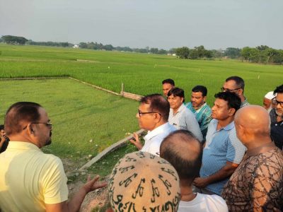 ময়মনসিংহে আন্তর্জাতিকমানের ক্রিকেট স্টেডিয়াম নির্মানে জায়গা পরিদর্শনে ক্রীড়া সচিব