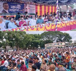 ঈশ্বরগঞ্জে বিএনপির কর্মী সম্মেলনে মানুষের ঢল