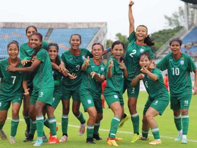 ঋতুপর্ণার জোড়া গোলে মিয়ানমারকে ২-১ হারিয়ে ঐতিহাসিক জয় বাংলাদেশের