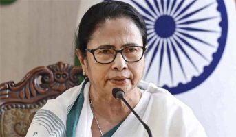 ভারত সরকার এখানে অনেক অতিথি এনে রেখেছে–মুখ্যমন্ত্রী মমতা