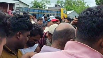 গফরগাঁওয়ে ড্রাম ট্রাক ও অটোরিকশার সংঘর্ষে চালকসহ দুইজন নিহত